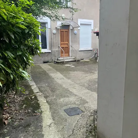 Studio Clemenceau 2 People Gratte Ciel Apartamento Villeurbanne
